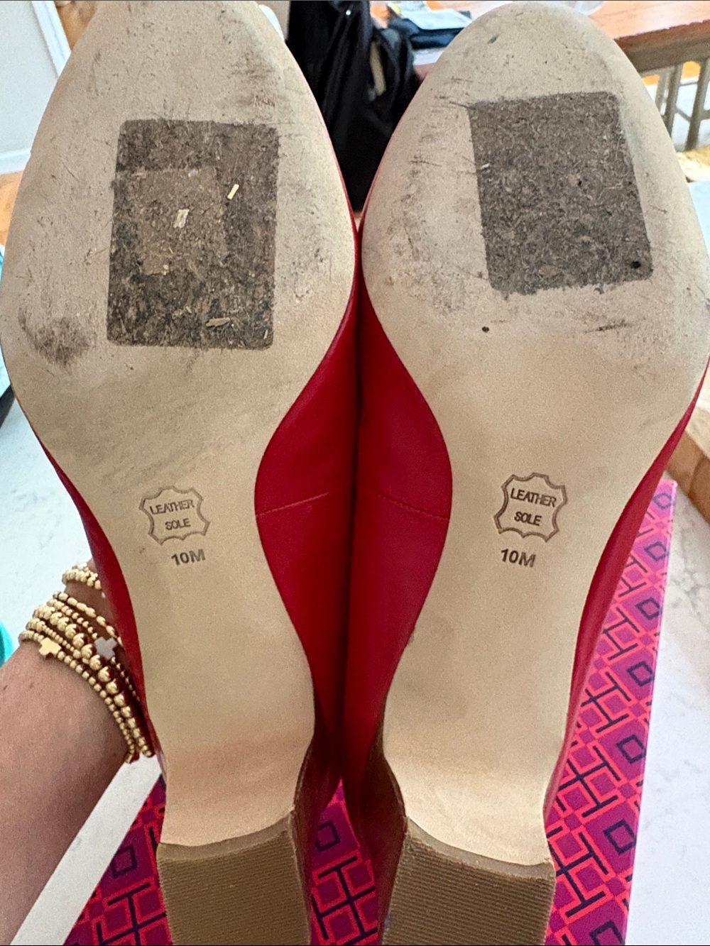 Tory Burch Red Leather Logo wedge heels - Picture 8 of 8